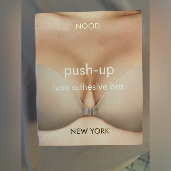 NEW Nood Push Up Adhesive Bra in Soft Tan - Picture 2 of 11